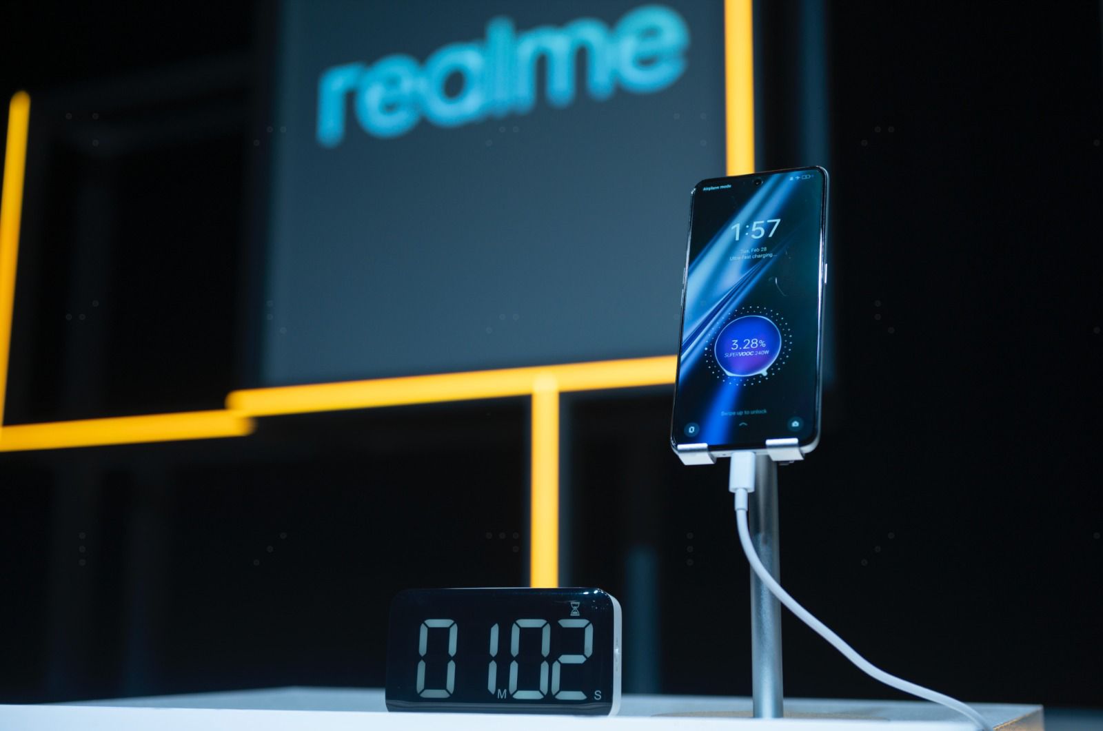 realme GT3 240W  The World Fastest Charging 