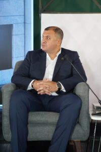 0d956433 d263 410d 9c01 2dee23e28827