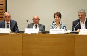 7b4bf6eb 768c 4582 8059 25ed834f6667