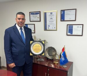 2e400444 7e91 4b58 bdd8 c6510b601e46