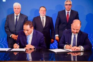 مصر تطلق أول برنامج جامعي لتدريس العلوم المصرفية في كليات التجارة بدءًا من العام الدراسي 2025/2026 1 IMG 20250806 WA0042