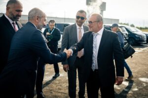 498cac42 6e26 4af2 a367 3f91d0dd2cb3