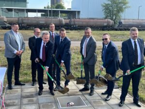 4a639214 027b 41cd 806e 6234fe9611b7