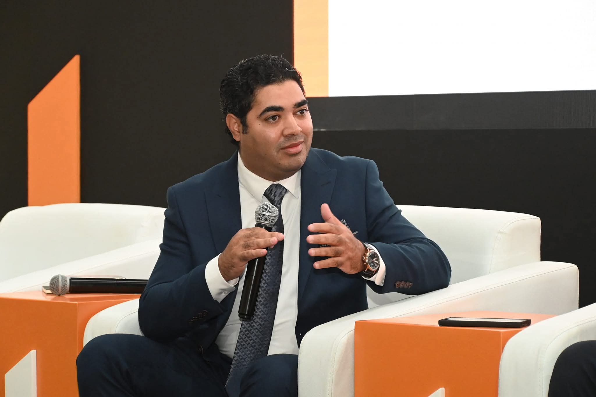 59761398 c4f4 441c 9926 e76427a59842