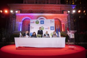 10c0b004 9d00 4615 a429 87c32b0e9f56