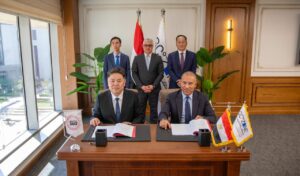 b4cc893f b004 4cdb 8e8a 27d39d63aefe